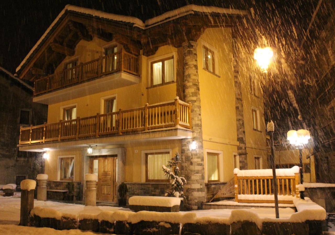 Villa Giuditta Residence Gaby Esterno foto